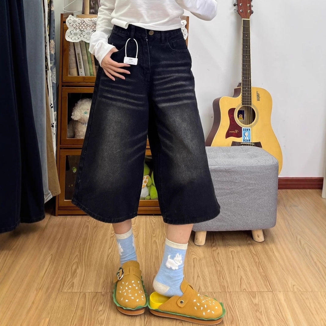 High-waisted Denim Capri Pants For Spring And Summer With A Retro Vibe