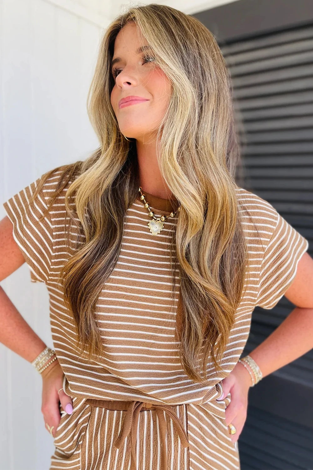 Khaki Striped Crew-neck T-shirt And Drawstring-waist Capri Pants Set